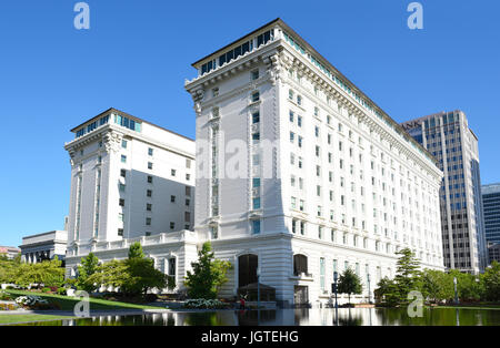 SALT LAKE CITY, Utah - Giugno 28, 2017: Joseph Smith Memorial Building. In Temple Square L'edificio ospita il Centro FamilySearch, ristoranti, articoli da regalo Foto Stock