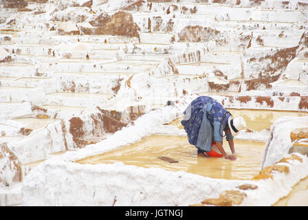 Salineras de Maras, vale la pena di sacro dei Los Incas, regione di Cusco, Lima, Peru Foto Stock