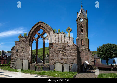 Le rovine della chiesa di San Pietro in Peel sull' isola di man. Foto Stock