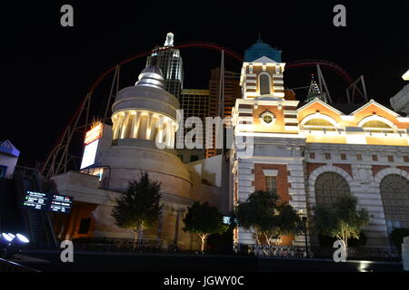 Il New York New York hotel in Las Vegas di Notte Foto Stock