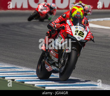 Lug 09 2017 Monterey, CA, U.S.A. # 12 Xavi Fores proveniente in uscita di curva 11 durante il Motul SBK FIM Superbike World Championship Geico U.S. Round di Mazda Raceway Laguna Seca Monterey, CA Thurman James/CSM Foto Stock