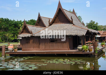 Tradizionali case Thai in Thailandia Foto Stock