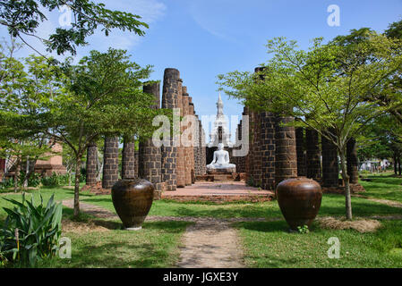 La Grande Hall di Wat Mahathat, Sukhothai Historical Park Foto Stock