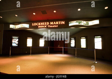 La Lockheed Martin teatro IMAX ingresso in Smithsonian National Air and Space Museum - Washington DC, Stati Uniti d'America Foto Stock