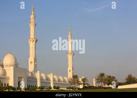 I minareti. Moschea Sheikh Zayed. 1995. Emirato di Abu Dhabi. Foto Stock