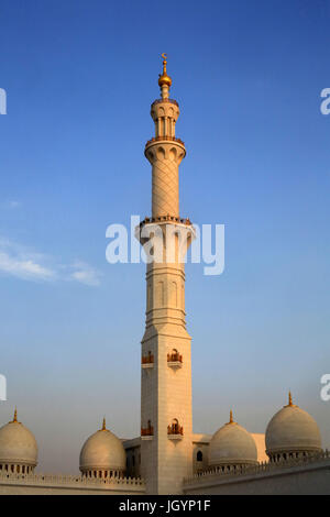 Le cupole e minareti. Moschea Sheikh Zayed. 1995. Emirato di Abu Dhabi. Foto Stock