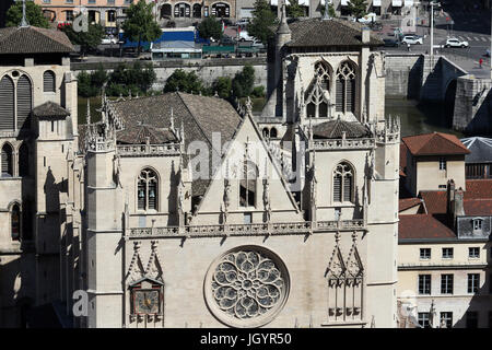 Saint Jean cattedrale. Lione. Lione. La Francia. Foto Stock