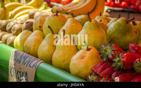 La frutta e le verdure fresche dal mercato Foto Stock