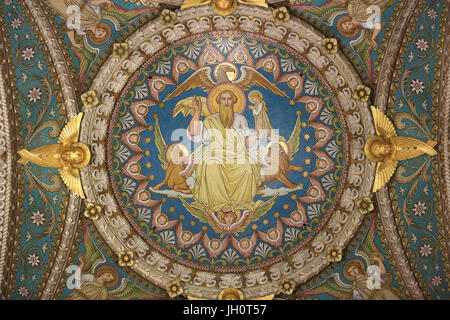 Cristo in maestà e Tetramorph. Basilica di Notre Dame de Fourvire. Lione. Foto Stock