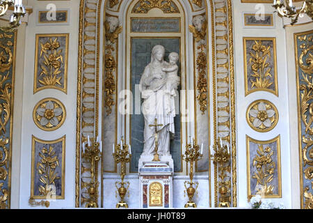 Vergine dei Certosini, da Joseph-Hugues Fabisch, scultore ufficiale per la diocesi di Lione San vergine cappella del. Bruno les Chartreux la chiesa. Lione. Foto Stock