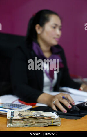 AMK microfinanza, Siem Reap filiale. Cambogia. Foto Stock