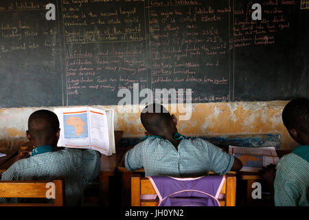Mulago scuola per i sordi, gestito dalla Mulago cattolica comunità Spiritani. Uganda. Foto Stock
