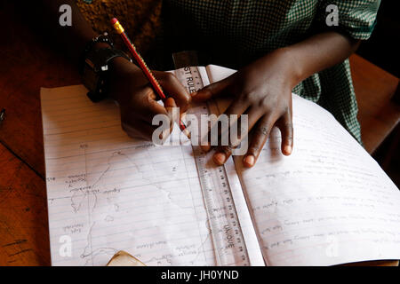 Mulago scuola per i sordi, gestito dalla Mulago cattolica comunità Spiritani. Uganda. Foto Stock
