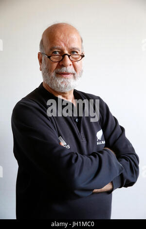 A Parigi artista Rachid Koraichi. La Francia. Foto Stock