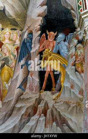 Devils in discesa nel Limbo, affreschi di Andrea di Bonaiuto, 1365-1367, cappella absidale, o Cappella Spagnola, Santa Maria Novella, Firenze, Toscana Foto Stock