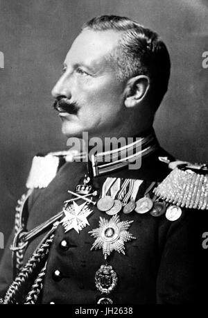 Il Kaiser Guglielmo II di Germania (1859-1941) fotografato circa 1914 Foto Stock