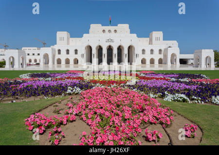 Vista esterna del moscato Opera House, Muscat Oman, Medio Oriente Foto Stock