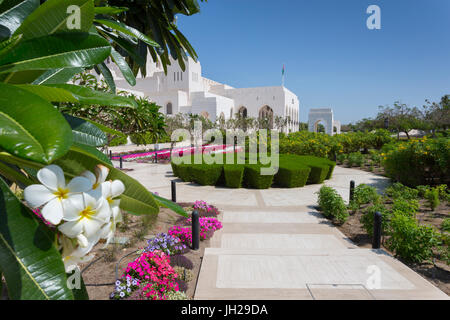 Vista esterna del moscato Opera House, Muscat Oman, Medio Oriente Foto Stock