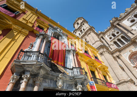 Cattedrale di Malaga sulla Plaza del Obispo, Malaga, Costa del Sol, Andalusia, Spagna, Europa Foto Stock