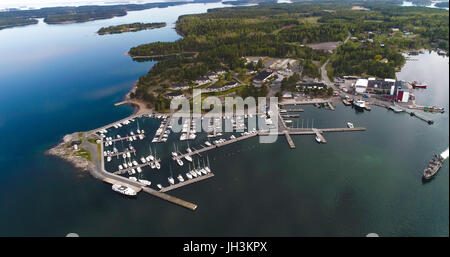 Vista aerea del Kasnäs valutazione porto, vicino Kemiönsaari, varsinais-suomi, Finlandia Foto Stock