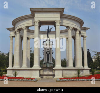 Il Welsh National War Memorial, giardini Alexandra, Cathays Park, Cardiff, Galles. Cymru. Regno Unito Foto Stock