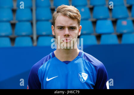 Calcio, 2. Bundesliga, 2017/2018, VfL Bochum, presentazione della squadra per la stagione di gioco, Julian Tomas Foto Stock