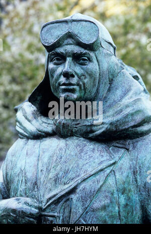 Carlton Foster Bond statua, Pearson Air Museum, Vancouver National Historic Reserve, Washington Foto Stock