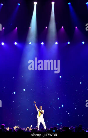 NEW YORK-lug 7: Shawn Stockman di Boyz II Men esegue durante la Totale Pacchetto Tour presso NYCB Live al Nassau Veterans Memorial Coliseum il 7 luglio Foto Stock