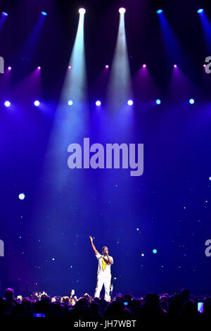 NEW YORK-lug 7: Shawn Stockman di Boyz II Men esegue durante la Totale Pacchetto Tour presso NYCB Live al Nassau Veterans Memorial Coliseum il 7 luglio Foto Stock