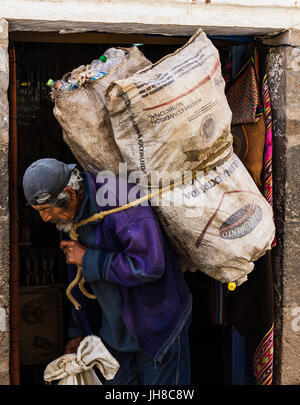 Persone ritratte nei paesi dell' America del sud del Perù e Bolivia Foto Stock