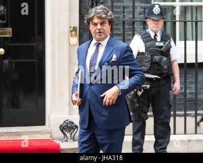 London, Regno Unito di Gran Bretagna e Irlanda del Nord. 13 Luglio, 2017. Jorge Moragas, Capo del personale del Primo Ministro spagnolo durante la visita del re Felipe VI di Spagna su No. 10 Downing Street. Londra, Regno Unito. 13/07/2017 | Utilizzo di credito in tutto il mondo: dpa/Alamy Live News Foto Stock