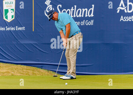 Ayrshire, in Scozia, Regno Unito. 13 Luglio, 2017. Il primo giorno dell'AAM Scottish Open Golf championship, golfisti provenienti da tutto il mondo hanno suonato su Dundonald Links vicino a Irvine, Ayrshire. Lettori inclusi Rory Mcilroy, Rickie Fowler, Jason Dufner, Henrik Stenson, Luke Donald e molti altri. Credito: Findlay/Alamy Live News Foto Stock