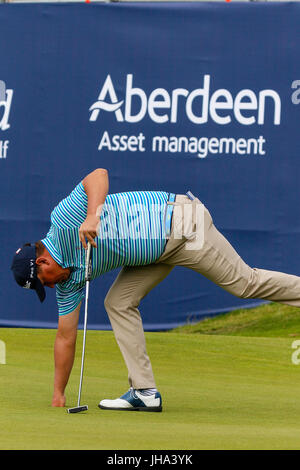 Ayrshire, in Scozia, Regno Unito. 13 Luglio, 2017. Il primo giorno dell'AAM Scottish Open Golf championship, golfisti provenienti da tutto il mondo hanno suonato su Dundonald Links vicino a Irvine, Ayrshire. Lettori inclusi Rory Mcilroy, Rickie Fowler, Jason Dufner, Henrik Stenson, Luke Donald e molti altri. Credito: Findlay/Alamy Live News Foto Stock