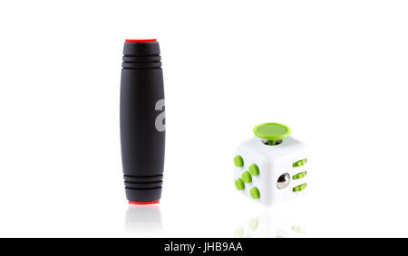 Anti-stress e relax gli si agitano, cubo e spinner per persone esauste Foto Stock