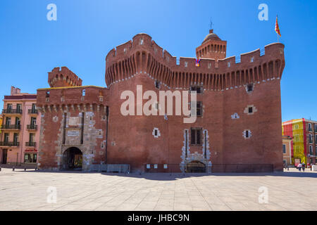 Porte du Notre Dame, Perpignan, Languedoc-Roussillon, Pyrenees-Orientales, Francia Foto Stock