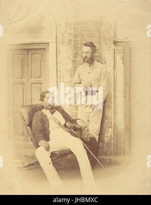 Felice Beato (British, nato Italia - (General Maggiore Sir Robert Napier e il Tenente Colonnello William Wilberforce Harris Greathed, Bengala ... - Foto Stock