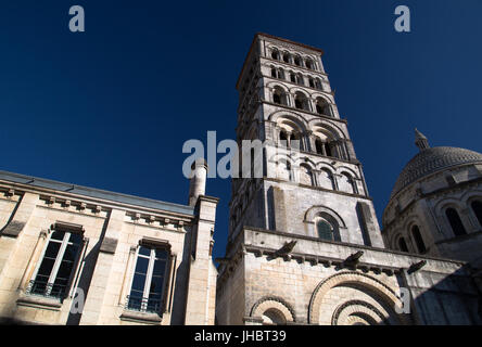 La Cattedrale di St Pierre ad Angoulème, Francia Foto Stock