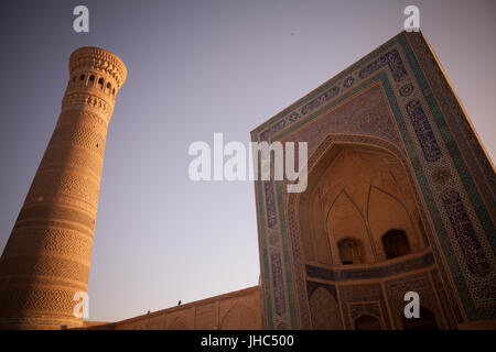 Immagine del Mir-i-Arab Medressa a Bukhara, Uzbekistan. Foto Stock