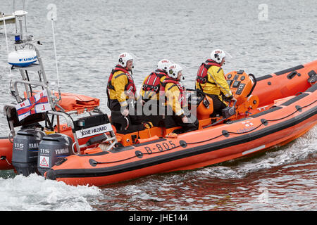 Bangor rnli scialuppa di salvataggio jessie hillyard sulla dimostrazione di sicurezza Irlanda del Nord Foto Stock