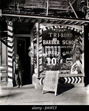 Tri-boro Barbiere Scuola, 264 Bowery, Manhattan (NYPL b13668355-482852) Foto Stock