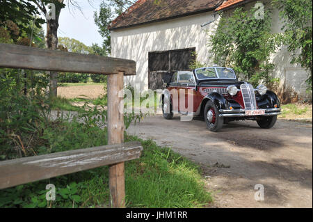 BMW 326 2 porta convertibile (1935-1941) pre guerra auto di lusso Foto Stock