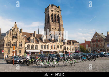 Grote Markt di Veurne, Fiandre Occidentali, Belgio. Foto Stock