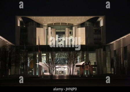 Bundeskanzleramt di notte Foto Stock