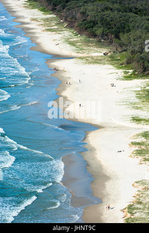 Byron Bay, Nuovo Galles del Sud, Australia. Tallow Beach confinante Arakwal National Park Foto Stock