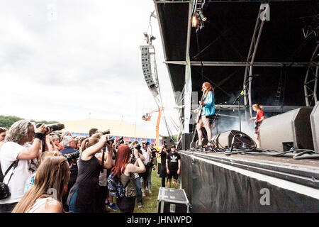 Kate Nash esibirsi sul palco a Coventry, Godiva Festival nel mese di luglio 2017 Foto Stock