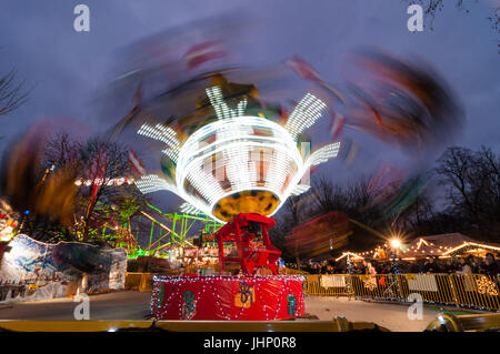 Hyde Park Winter Wonderland Fairground Ride, London, Regno Unito Foto Stock