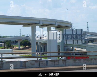 Il nuovo progetto a ferro di cavallo Interchange Foto Stock