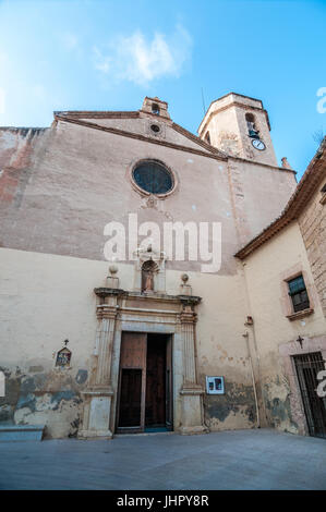 La Chiesa locale in Altafulla, Catalogna, Spagna Foto Stock