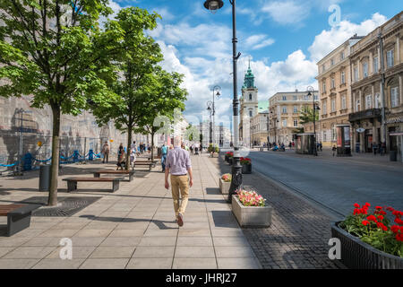 Krakowskie Przedmieście street, una famosa arteria turistica, Città Vecchia, Varsavia, Polonia Foto Stock