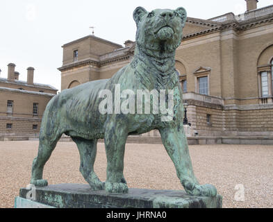 Grande leone di bronzo statua SCULTURA Foto Stock